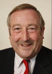 Profile image for Councillor Robert Thompson